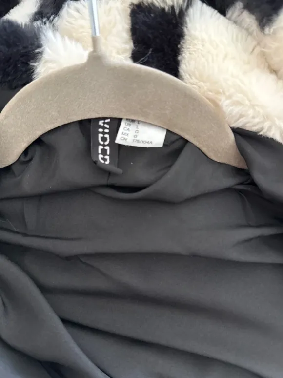 H&M Divided Jacke Gr. L