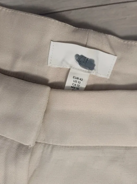 H&M Hose 42