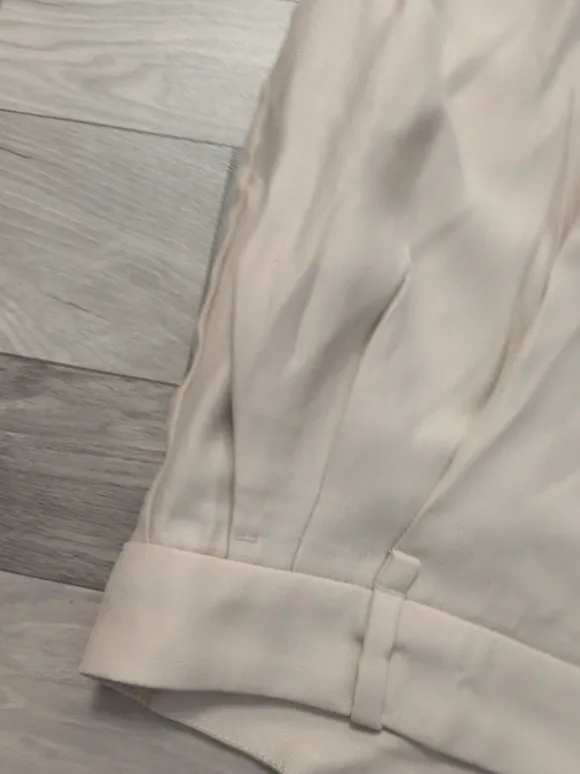 H&M Hose 42