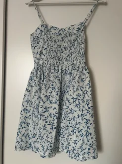H&M Kleid kurz Gr. XS