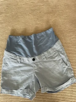 H&M Mama Umstandshose kurz 38