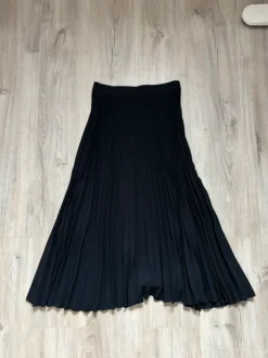 H&M midi skirt
