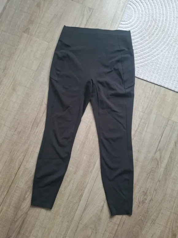 H&M Move Sportleggings, schwarz, Gr. M, super Zustand