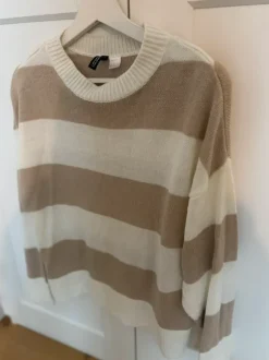H&M Pulli gestreift