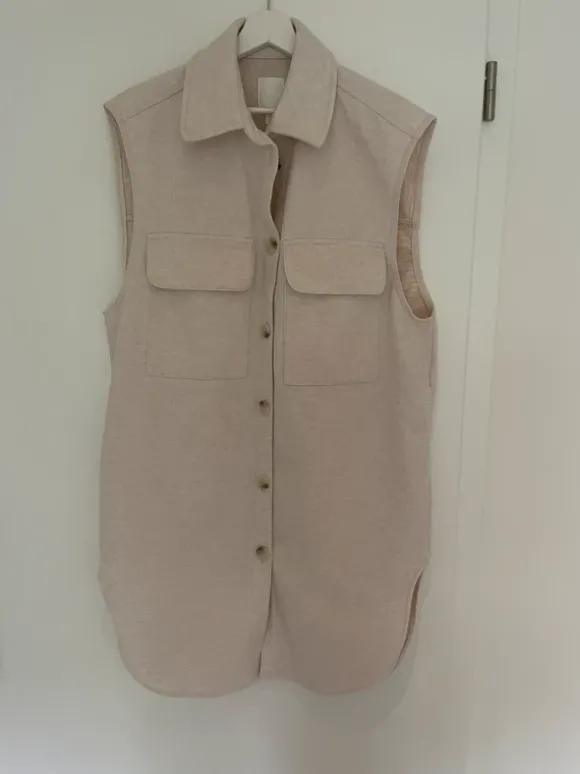 H&M ärmellose Weste