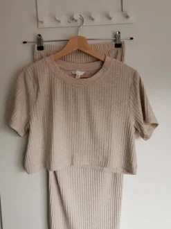 H&M Set Rock und Oberteil Umstandsmode