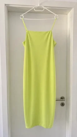 H&M Sommerkleid neongrün neu midilänge