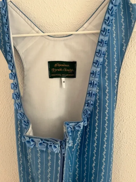 Hochwertiges langes Dirndl mit Reißverschluss