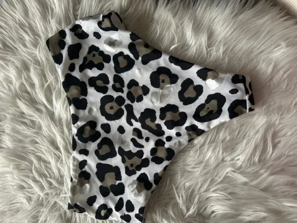 Hoher Bikini Slip
