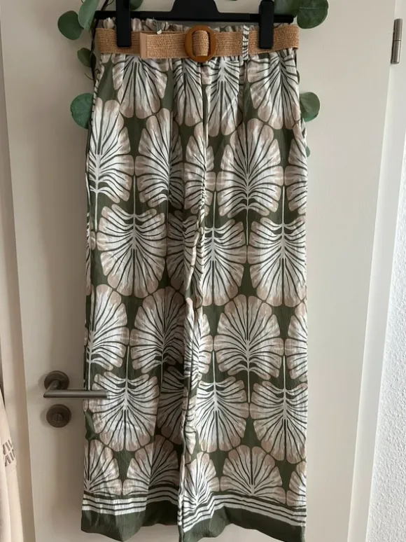 Hose Einheitsgrösse von 38-44