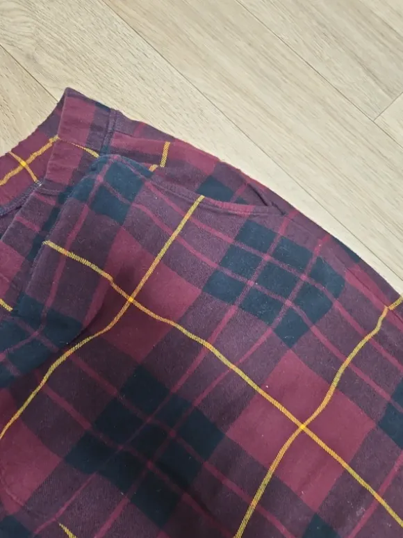 Hose karriert
