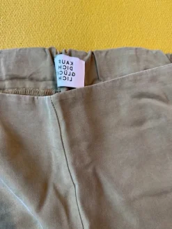 Hose mit weitem Bein
