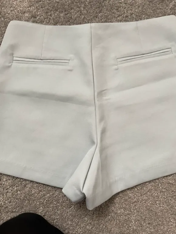 Hosenrock hellblau Gr. L Skort