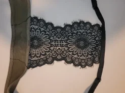 Hunkemöller BH mit Spitzen-Rücken