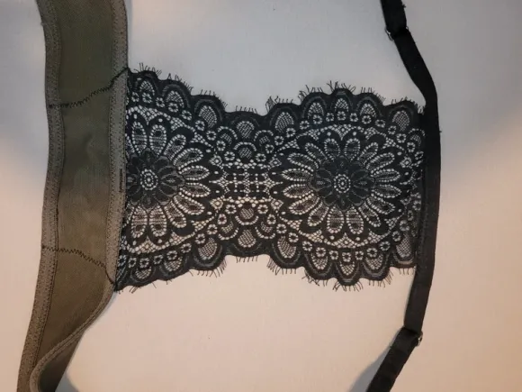 Hunkemöller BH mit Spitzen-Rücken