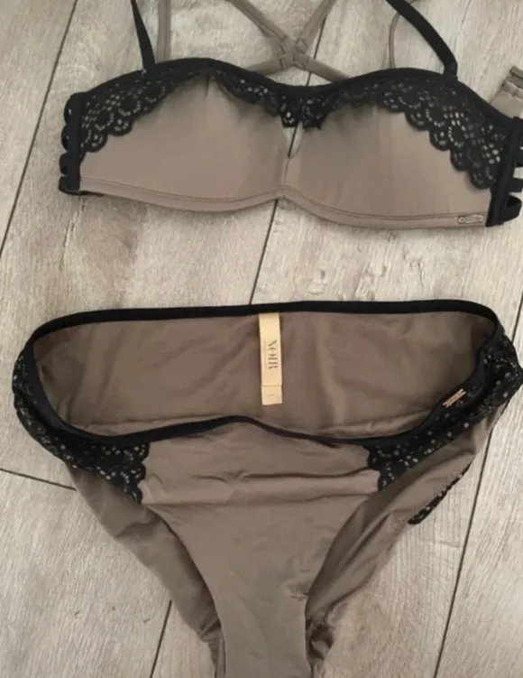 Hunkemöller Bikini Badeanzug oliv grün dunkelgrün Khaki