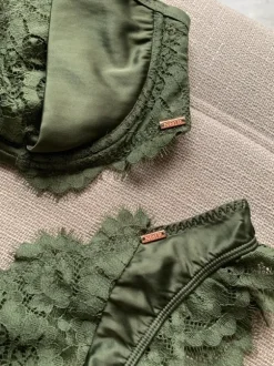 Hunkemöller 85C / Gr.L