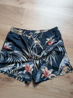 Jack & Jones Bade Shorts Gr. M