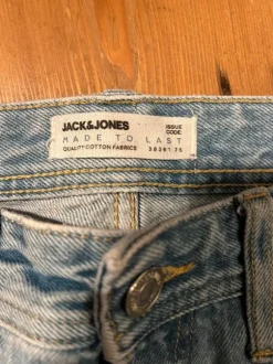 Jack & Jones Loose/Eddie Jeans light blue 30/32