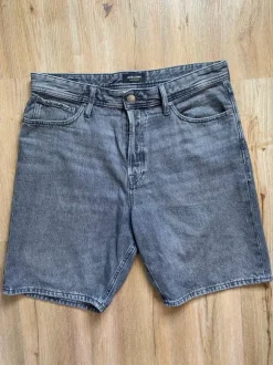 Jack & Jones Shorts grau-schwarz