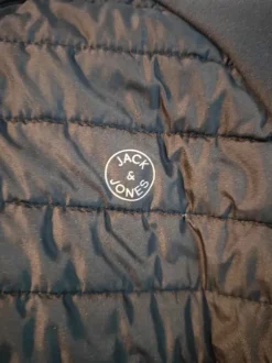 Jack & Jones Steppjacke Herren Schwarz – leichte Übergangsjacke mit Kapuze