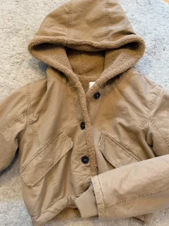 Jacke/kurze Jacke mit Kapuze