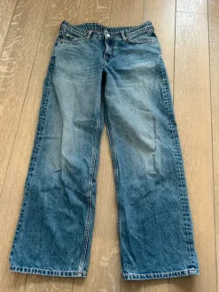 Jeans ample weekday
