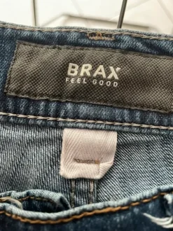 Jeans Brax, Gr. 33/32, dunkelblau