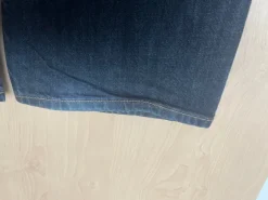Jeans Gr. 110 Baldesarini, für schlanke große Männer