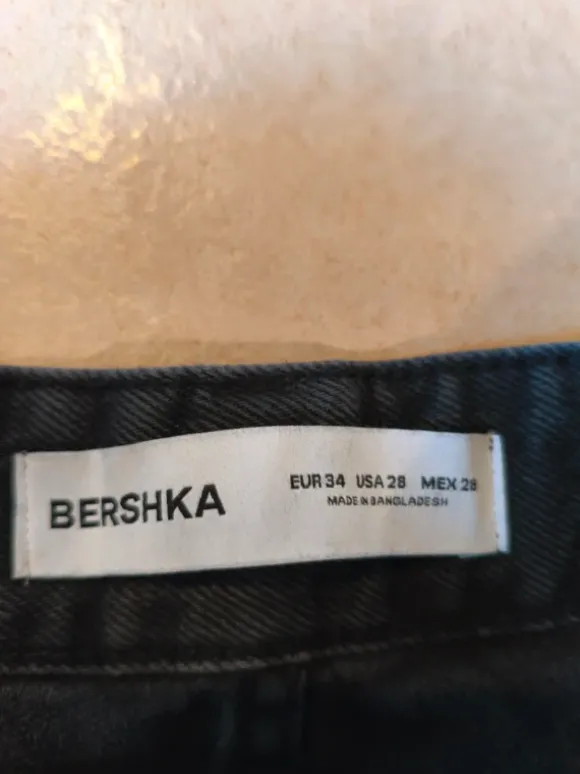 Jeans Größe 34