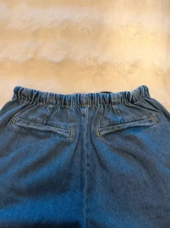 Jeans mit Kordelzug
