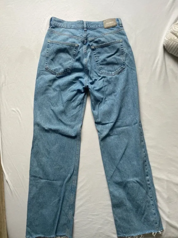 Jeans mit weitem Bein