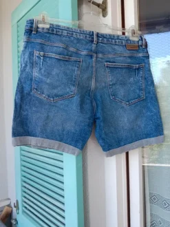 Jeans Shorts Gr 46 von Pulli& Bear