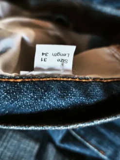 Jeans von B-Young