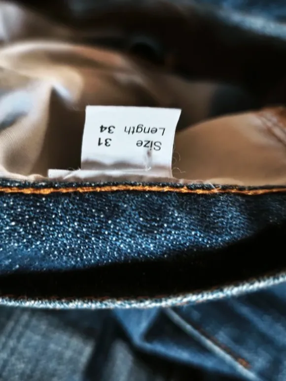Jeans von B-Young