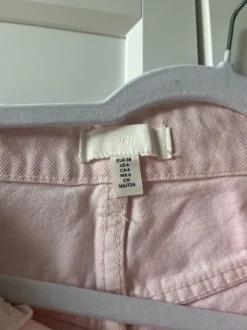 Jeans Wide Fit rosa von H&M