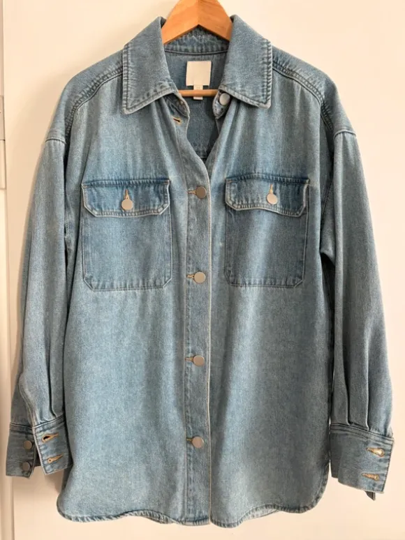 Jeansjacke oder -Hemd oversized
