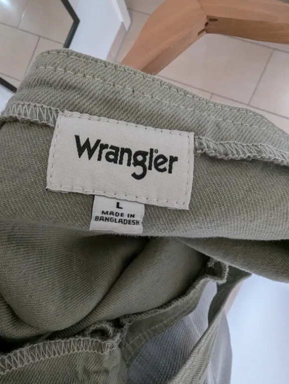 Jeanskleid Wrangler in olivgrün