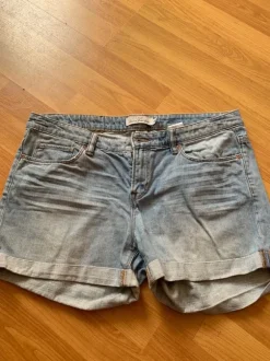 Jeansshorts von H&M, Gr. W30