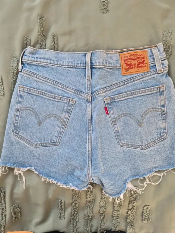 Jeansshorts von Levi'd