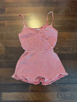 Jumpsuit, Bershka, rot weiß gestreift
