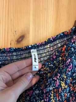 Jumpsuit mit langen Ärmeln