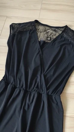 Jumpsuit mit Spitze