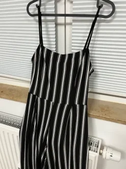 Jumpsuit von Bershka Größe M