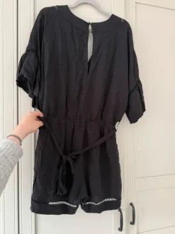 Junpsuit Bindegürtel schwarz H&M