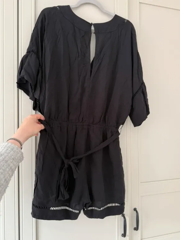 Junpsuit Bindegürtel schwarz H&M