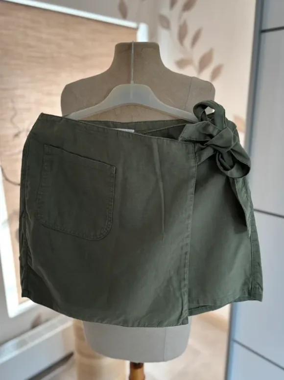 Jupe-short camaïeu kaki M