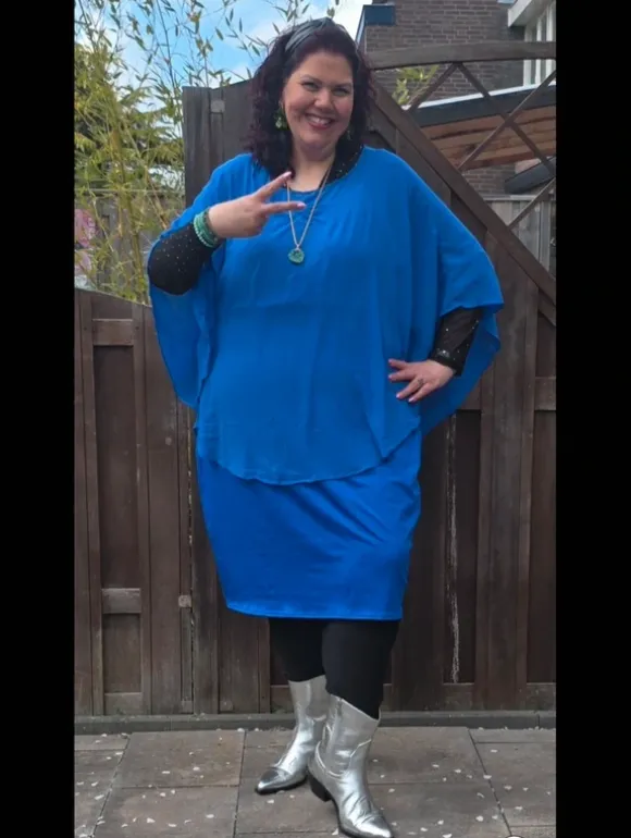 🌸Jurk schiterende kleur 🌸hip hot trendy #uniek# mooie kwaliteit trendsetter#!