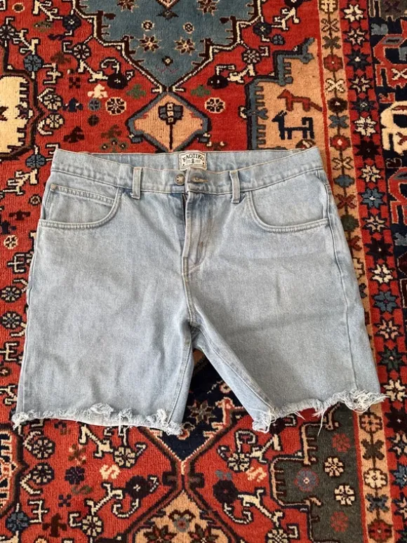 Kaotiko kurze Hose 44