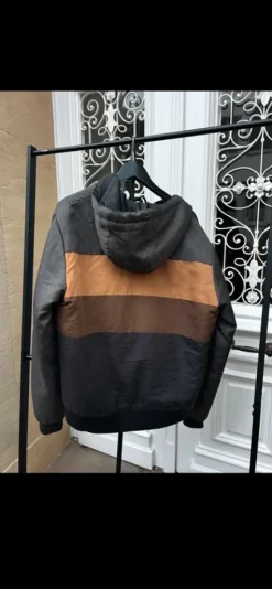 Kapuzenjacke